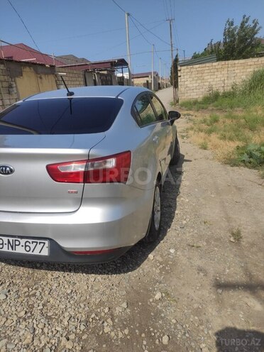 Kia Rio 2015, 93,000 km - 1.6 l - Sumqayıt