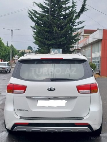Kia Carnival 2015, 229,000 km - 2.2 l - Bakı