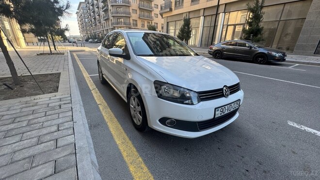 Volkswagen Polo 2012, 196,000 km - 1.6 l - Bakı