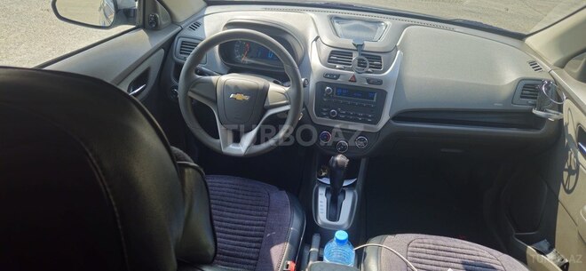 Chevrolet Cobalt-11