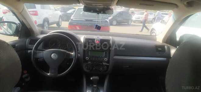 Volkswagen Jetta 2005, 325,500 km - 2.5 l - Bakı