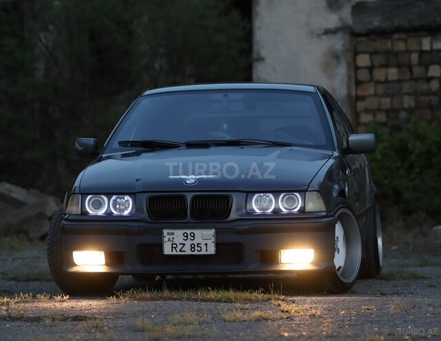 BMW 320 1993, 375,000 km - 2.0 l - Bakı