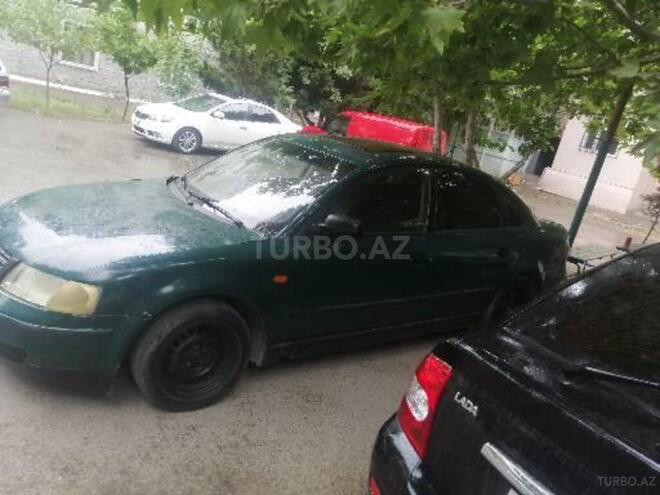 Volkswagen Passat 1997, 251,500 km - 1.8 l - Bakı