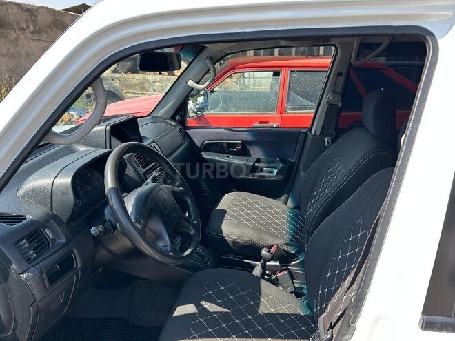 Mitsubishi Pajero io 2001, 220,000 km - 2.0 л - Bakı