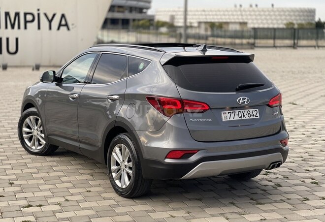 Hyundai Santa Fe-4