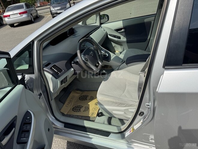 Toyota Prius 2010, 350,193 km - 1.8 l - Bakı
