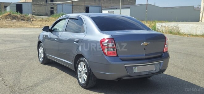 Chevrolet Cobalt-6