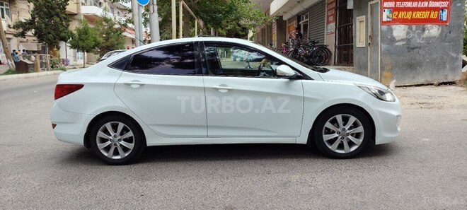 Hyundai Accent 2013, 455,000 km - 1.6 l - Şirvan