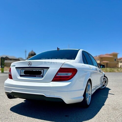 Mercedes C 250 2013, 270,043 km - 1.8 л - Bakı