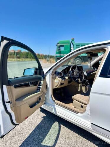 Mercedes C 250 2013, 270,043 km - 1.8 л - Bakı