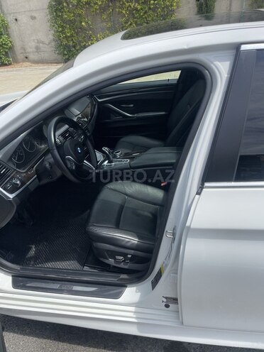 BMW 528 2012, 233,000 km - 2.0 l - Bakı