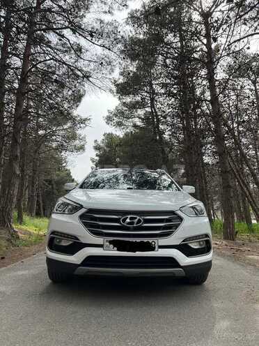 Hyundai Santa Fe-1