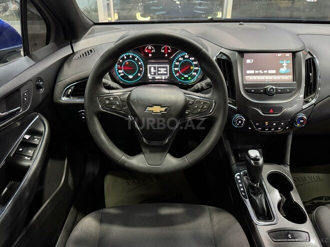 Chevrolet Cruze-21
