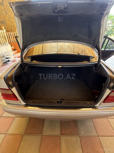 Mercedes E 200 1998, 543,000 km - 2.0 l - Şəmkir
