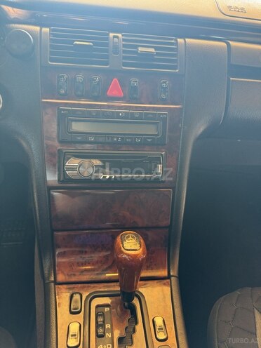 Mercedes E 200 1998, 543,000 km - 2.0 l - Şəmkir