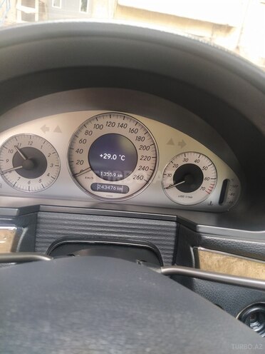 Mercedes E 350 2008, 243,476 km - 3.5 l - Bakı