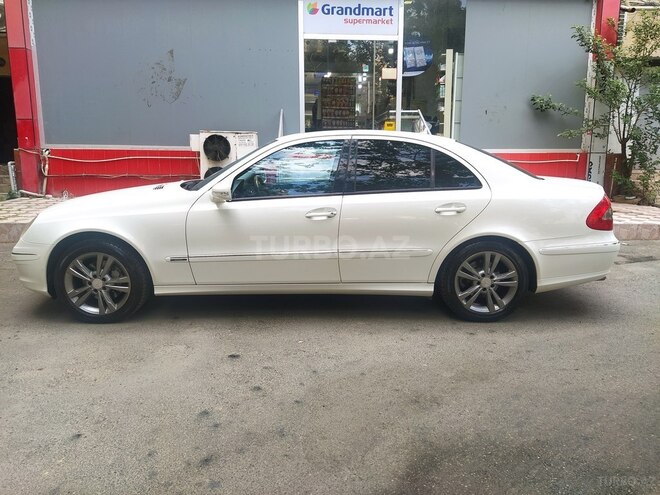 Mercedes E 350 2008, 243,476 km - 3.5 l - Bakı