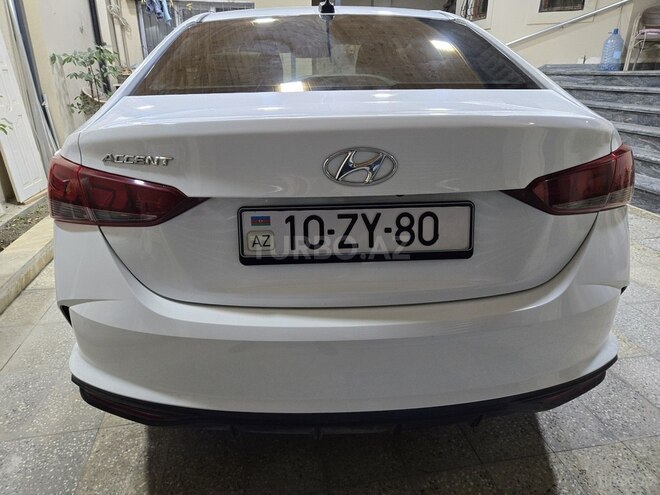 Hyundai Accent 2021, 22,000 km - 1.6 л - Bakı