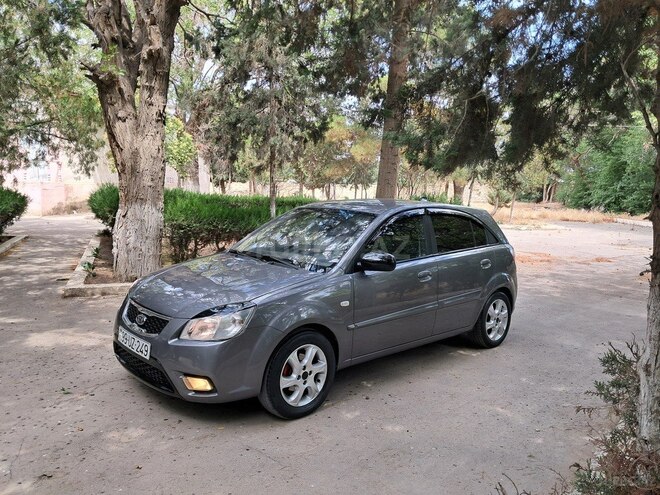 Kia Rio 2010, 318,000 km - 1.4 l - Xırdalan
