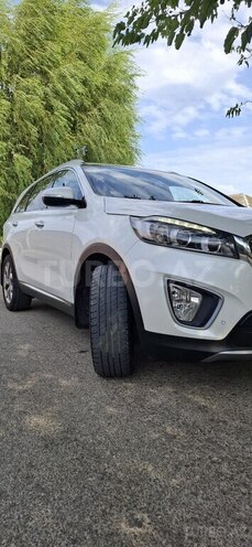Kia Sorento-2