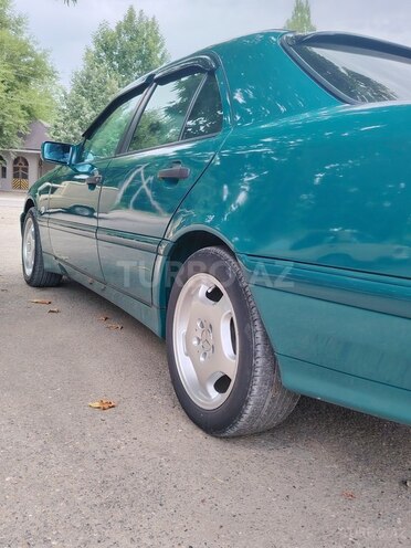 Mercedes C 180 1999, 360,000 km - 1.8 l - Goranboy