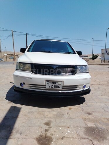 Mitsubishi Chariot 2002, 414,554 km - 2.4 л - Bakı