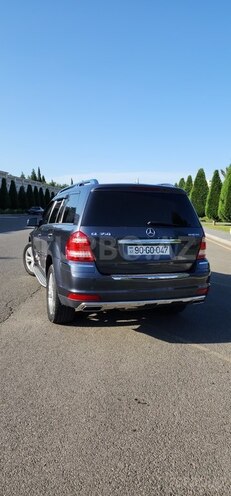 Mercedes GL 350 4MATIC 2011, 231,000 km - 3.0 l - Gəncə
