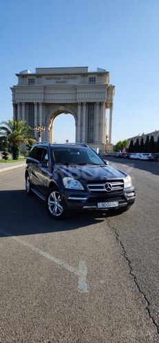 Mercedes GL 350 4MATIC 2011, 231,000 km - 3.0 l - Gəncə
