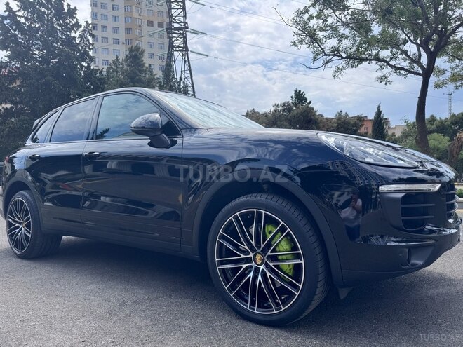 Porsche  2016, 93,250 km - 3.0 l - Bakı