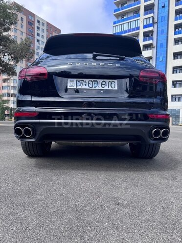 Porsche  2016, 93,250 km - 3.0 l - Bakı