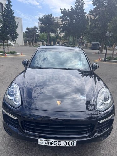 Porsche  2016, 93,250 km - 3.0 l - Bakı