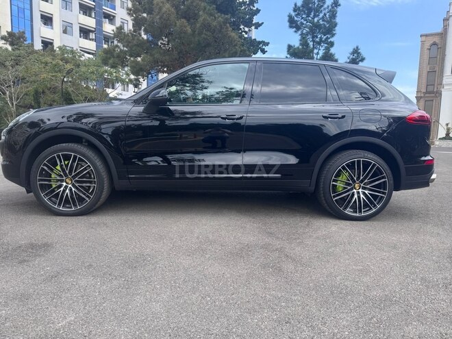 Porsche  2016, 93,250 km - 3.0 l - Bakı