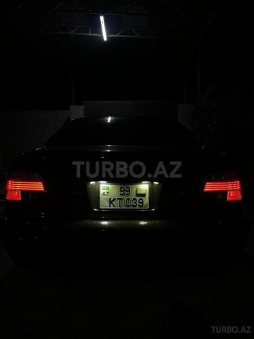 BMW 530-9