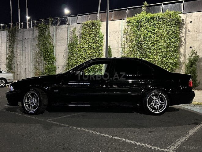 BMW 530-5