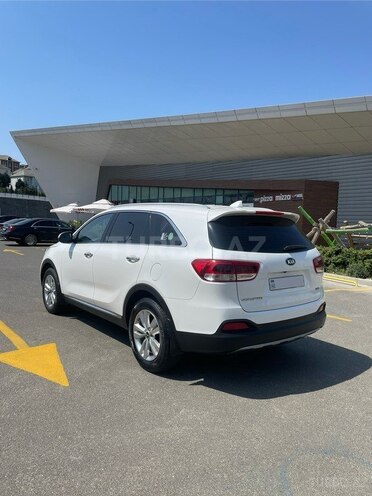 Kia Sorento-7