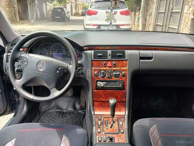 Mercedes E 220 d 1999, 317,000 km - 2.2 l - Sumqayıt