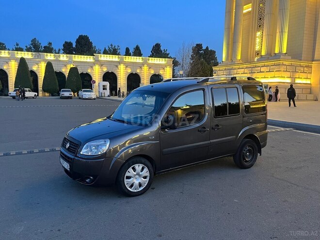 Fiat Doblo 2007, 298,000 km - 1.4 л - Gəncə