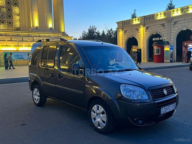 Fiat Doblo 2007, 298,000 km - 1.4 л - Gəncə