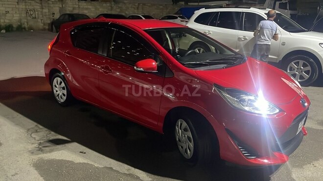 Toyota Aqua 2017, 360,000 km - 1.5 l - Bakı