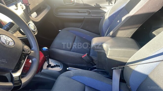 Toyota Aqua 2017, 360,000 km - 1.5 l - Bakı