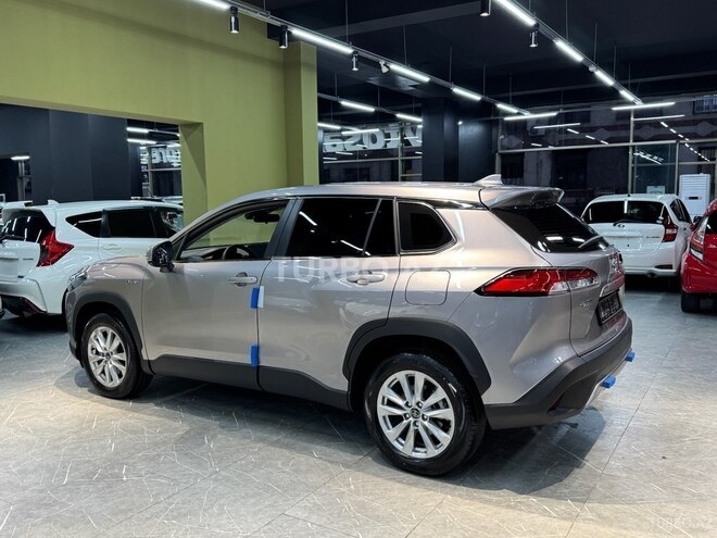 Toyota Corolla Cross 2025, 0 km - 2.0 л - Bakı