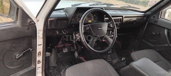 LADA (VAZ) Niva 2011, 214,000 km - 1.7 l - Yardımlı