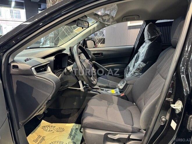 Toyota Corolla Cross 2025, 0 km - 2.0 l - Bakı