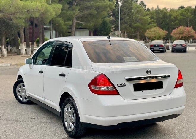 Nissan Tiida 2011, 196,292 km - 1.5 l - Bakı