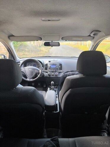 Hyundai i30 2010, 290,000 km - 1.6 l - Quba