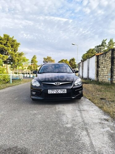 Hyundai i30 2010, 290,000 km - 1.6 l - Quba