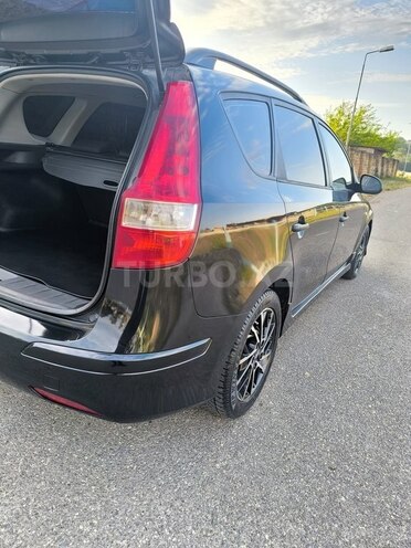 Hyundai i30 2010, 290,000 km - 1.6 l - Quba