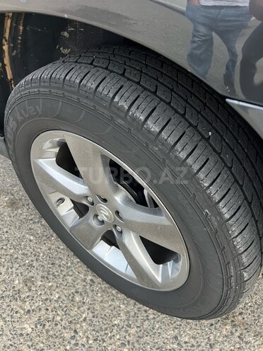 Lexus RX 330-8