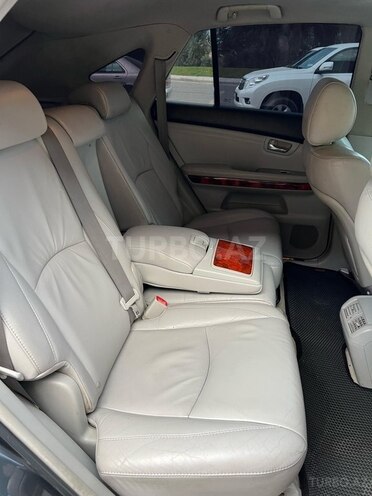 Lexus RX 330-13