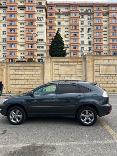 Lexus RX 330-5